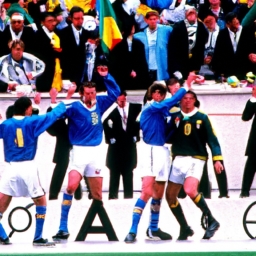98年世界杯巴西怎么(98年世界杯：巴西传奇再续)