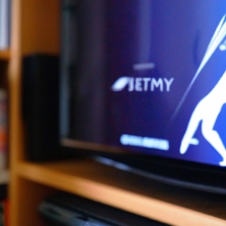 sony电视(纤薄设计，清晰画质：探索索尼电视的优越性)