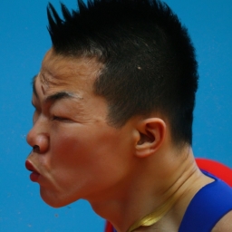 北京奥运会 李晓霞为什么哭(北京奥运会： 李晓霞为什么哭？)