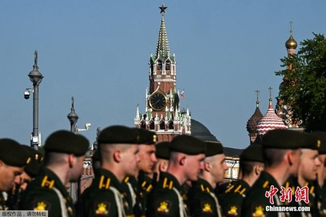 俄媒俄罗斯今日将举行胜利日红场阅兵普京将出席并致辞