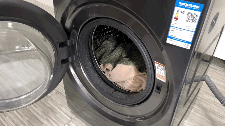 TCL洗衣机Q10离子空气洗专项体验洗衣不沾水除菌又净螨