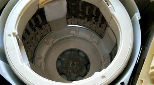 家电清洗小绿人-全自动洗衣机与半自动洗衣机的区别在哪里