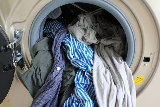 机洗完衣服发现全是毛絮洗衣机的小机关要打开之后不用烦了