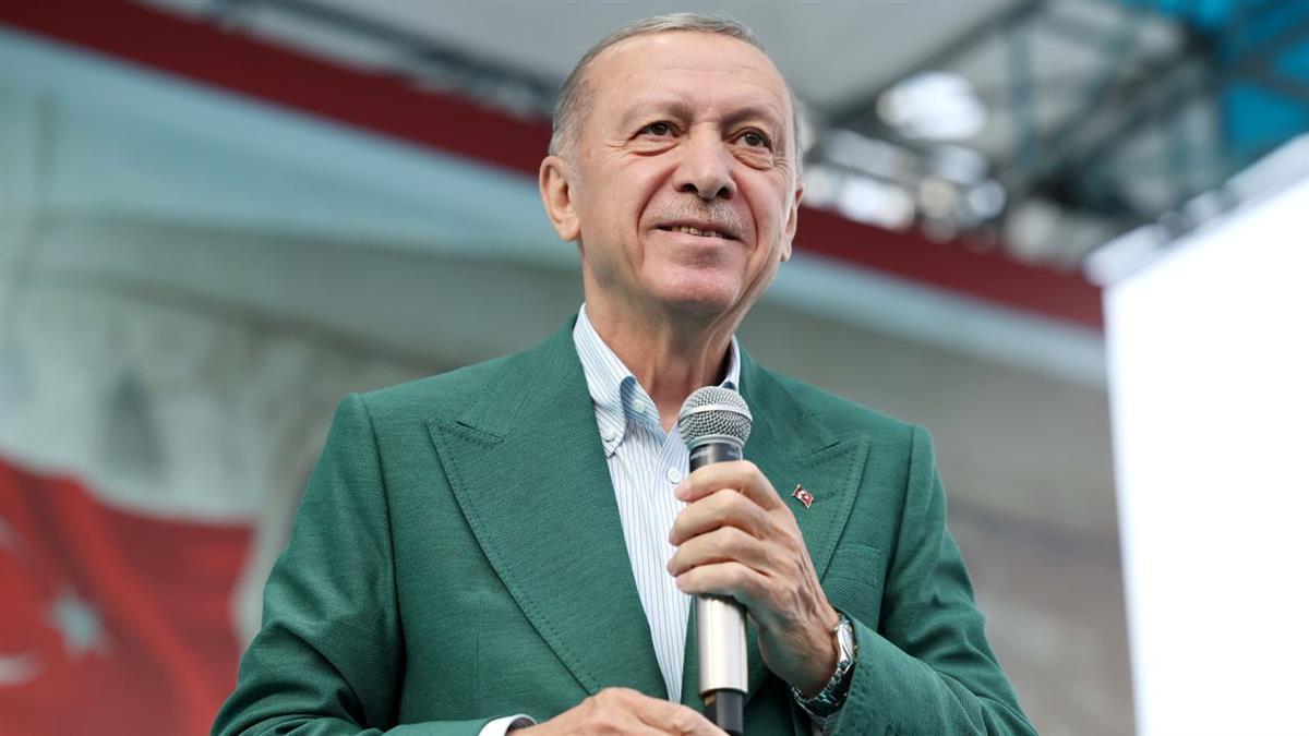 埃尔多安连任土耳其总统（土耳其总统艾尔多安）