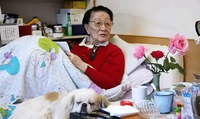 清朝末代格格金默玉：创办日语学校，88岁接受鲁豫专访（经典传奇末代格格金默玉）