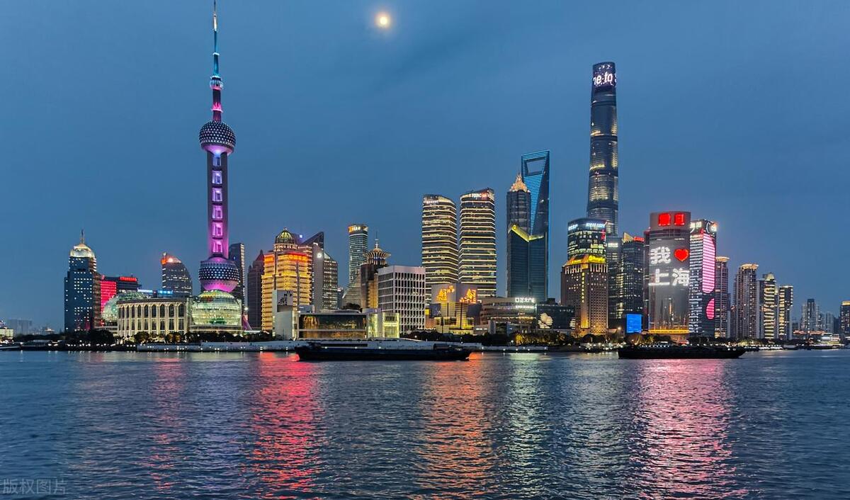 上海荣登全国旅游城市榜次席（上海正成为全国都市旅游首选城市）