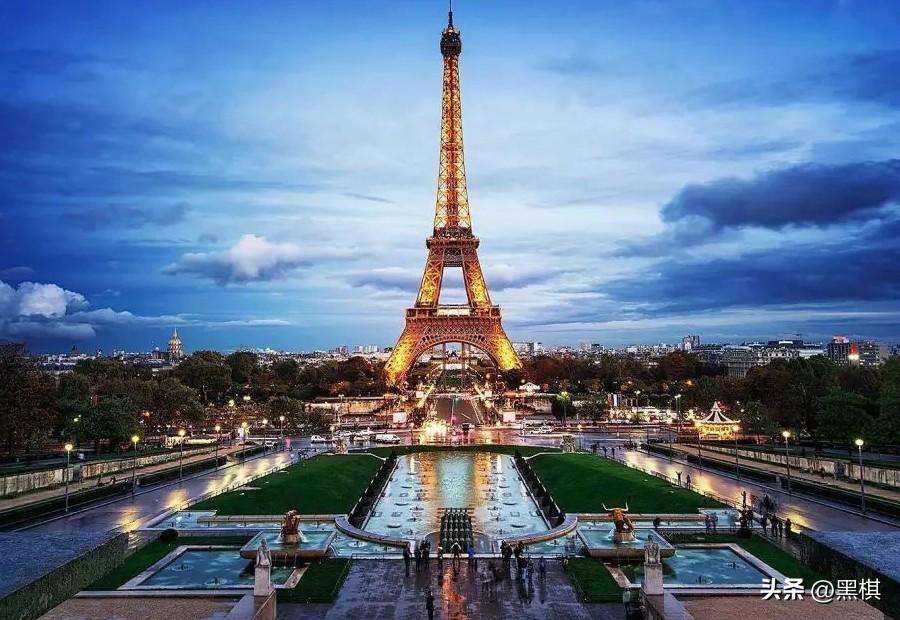 【法国旅游景点】浪漫巴黎、趣味十足（法国游著名景点漫步巴黎）