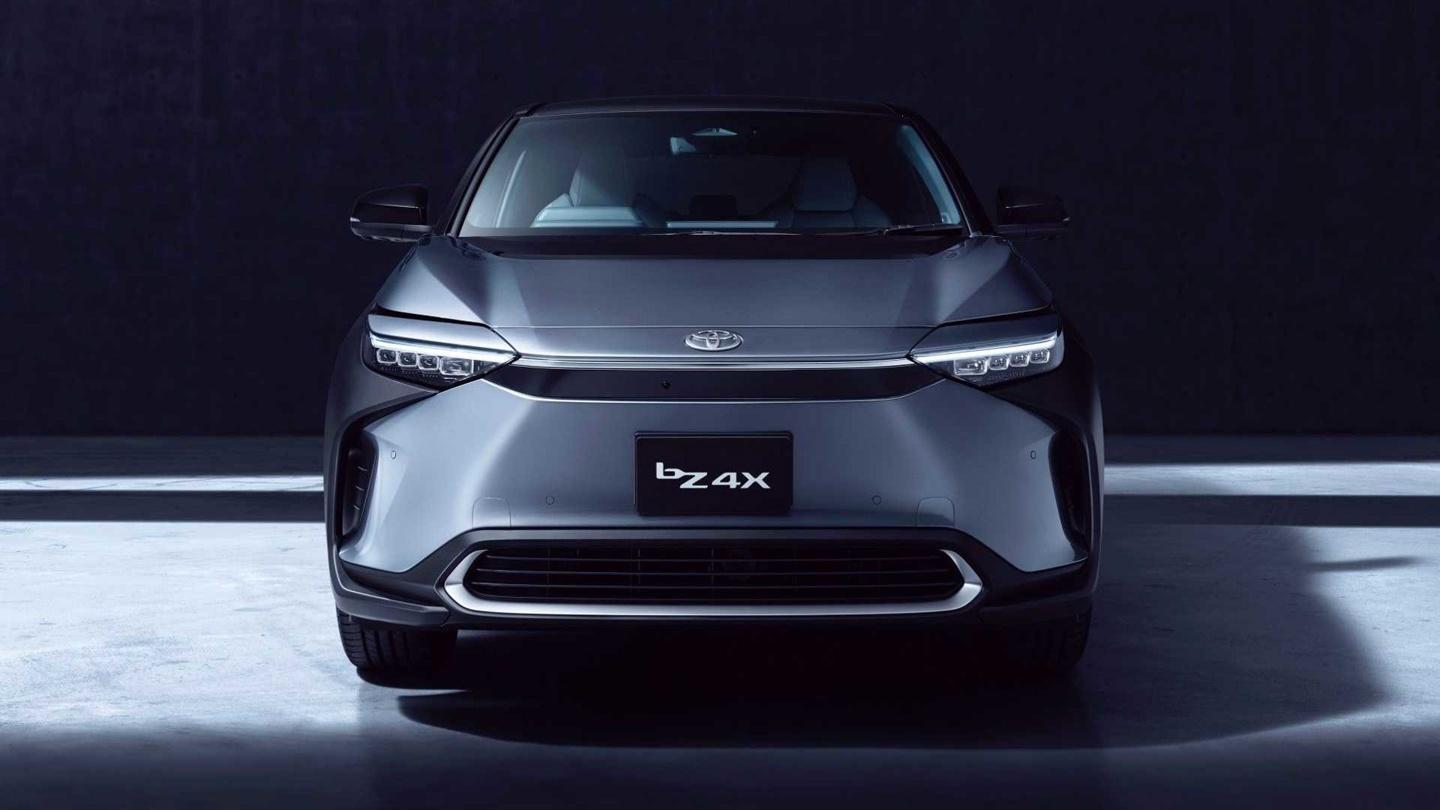 丰田宣布将在泰国生产其首款电动汽车（丰田宣布将在泰国生产其首款电动汽车是什么）