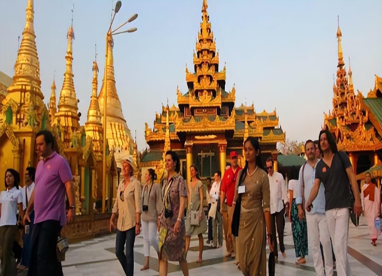 8万游客4个月，涌入缅甸（中国游客来到缅甸）