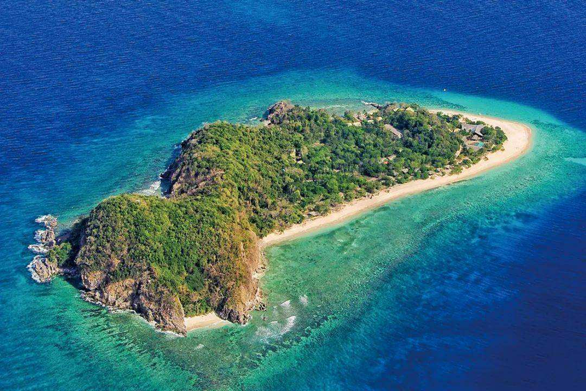 中国十大最美的海岛，仅三岛光顾非凡（中国十大最美海岛排行榜）