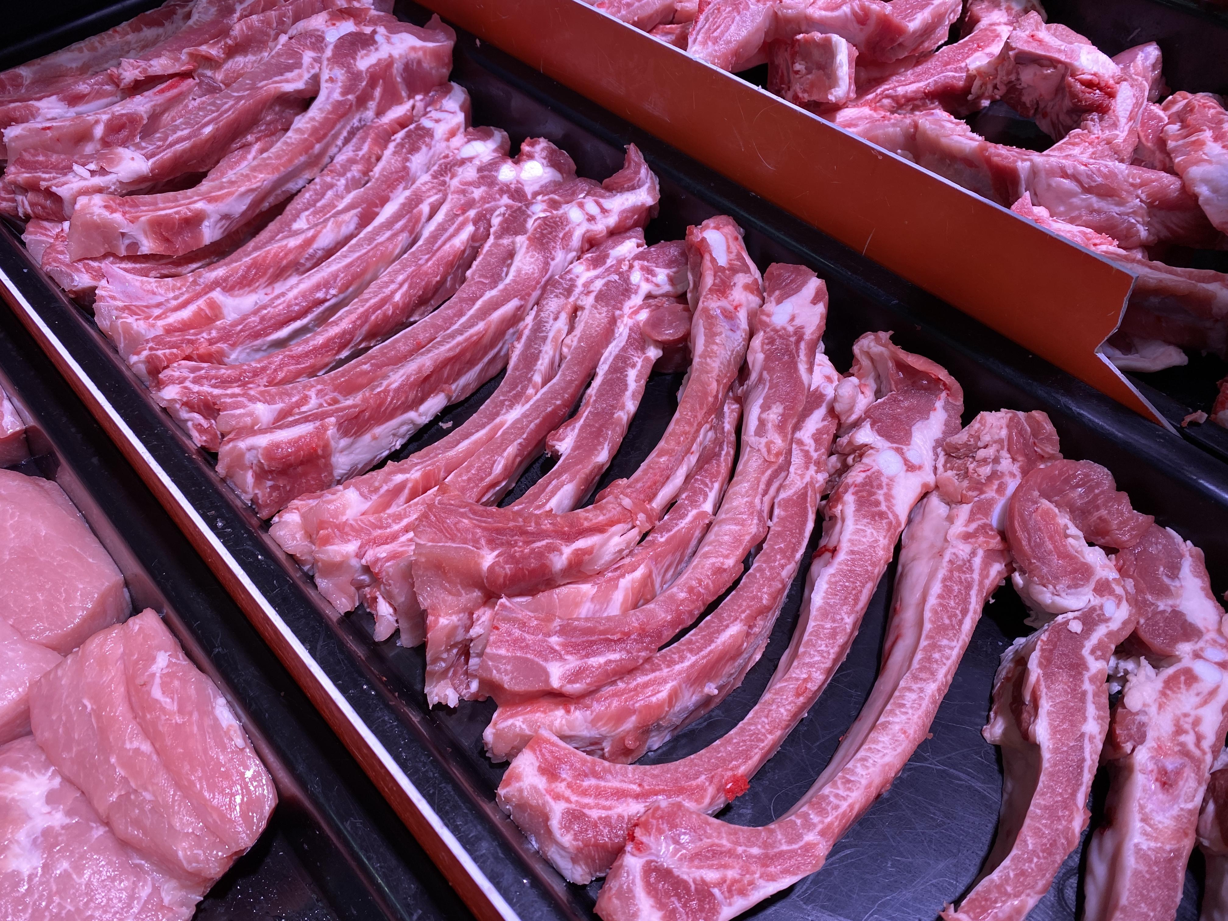 肉香十足，不油腻的猪肉炖排骨制作窍门（猪肉排骨汤的做法大全窍门）